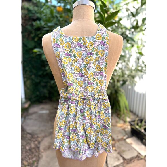 Mini Boden Lilac Ditzy Liberty Floral Multicolor Tie Waist Romper Size 6-7 Y - Picture 1 of 9